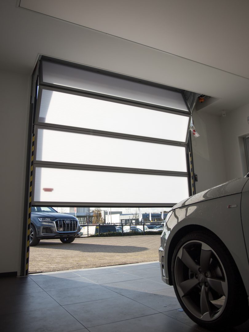 Compact folding door ideal for Showrooms Rolflex