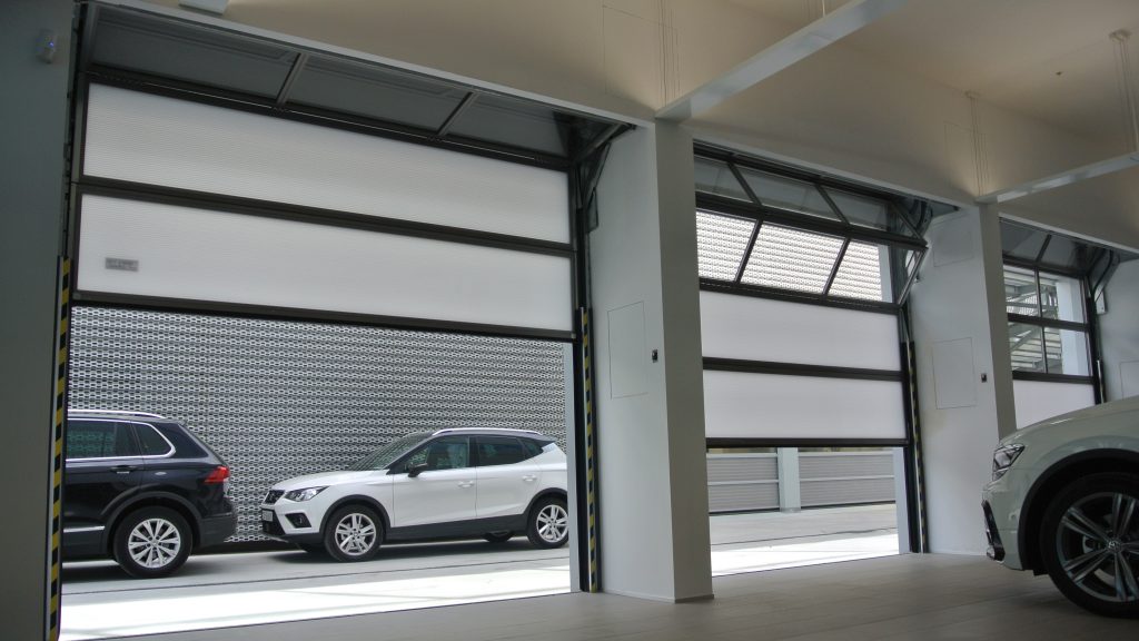 Automotive showroom doors Compact Rolflex